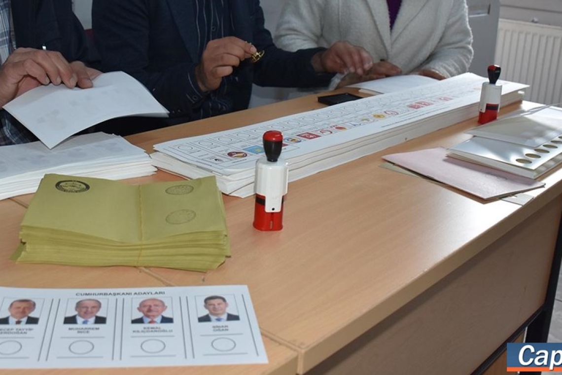 Σικελία | Σύλληψεις για εκλογική νοθεία και διασυνδέσεις με τη μαφία