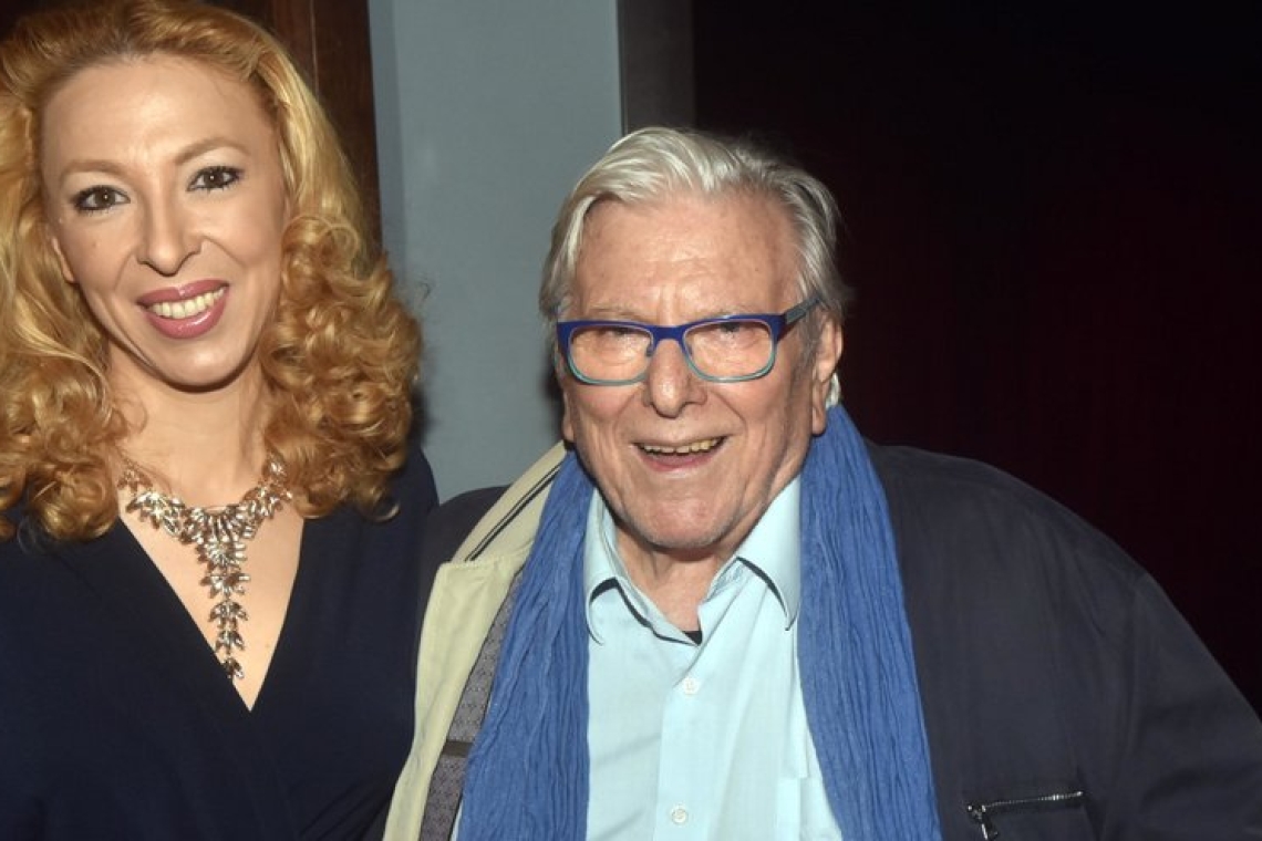 Συγκινητική στιγμή: Η Αλίκη Κατσαβού μιλά για τον Κώστα Βουτσά