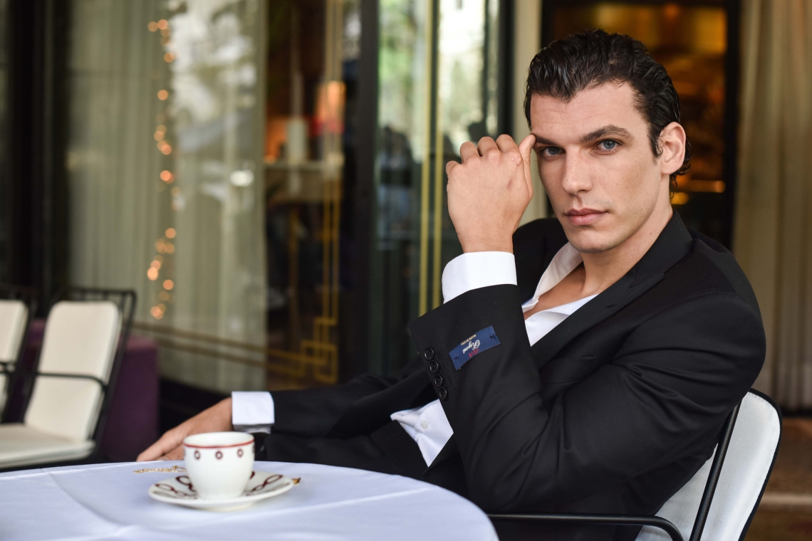 Βασίλης Μίχας: Αυτοκριτική και προσωπική εξέλιξη μέσω δυσκολιών