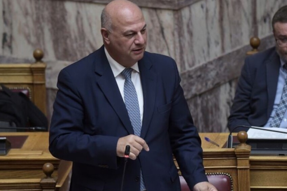 https://www.enikos.gr/wp-content/uploads/2022/11/TSIARAS.jpg