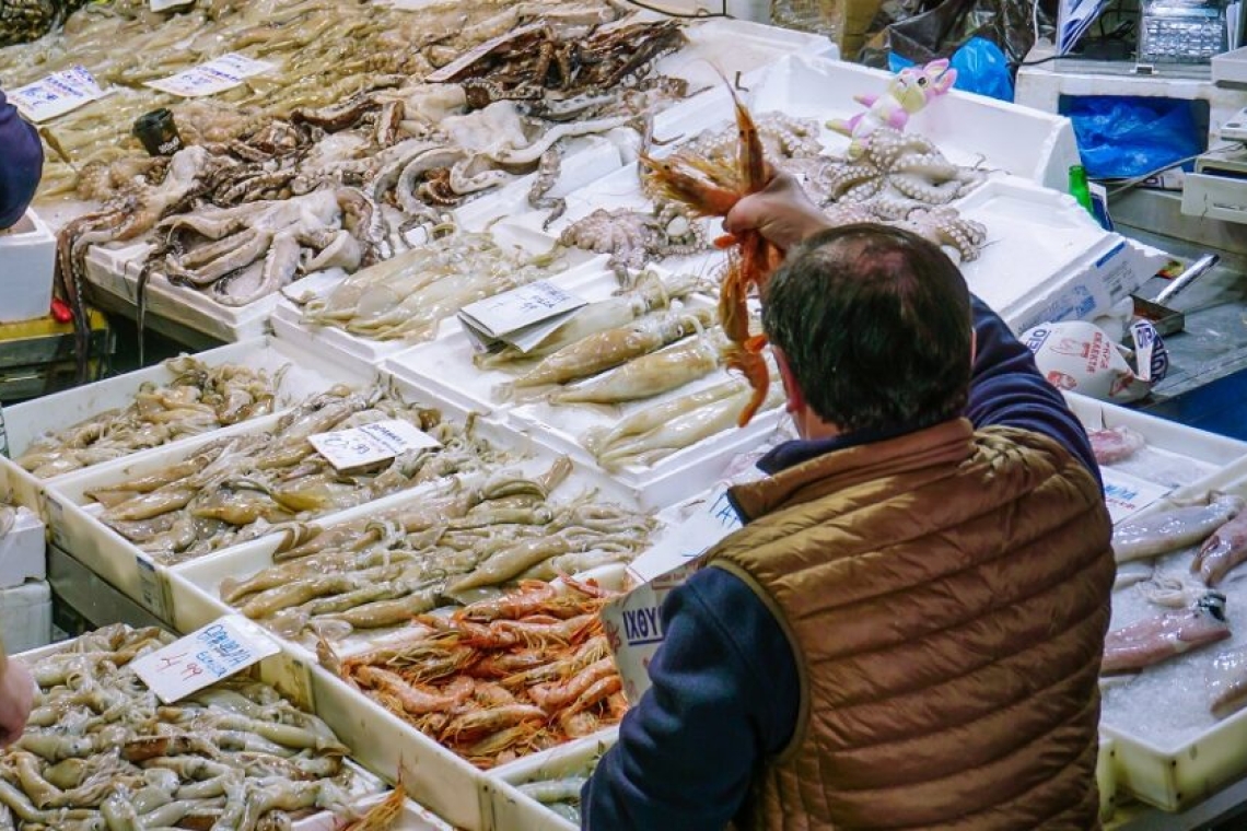 https://www.parapolitika.gr/images/640x360/jpg/files/2025-02-26/sarakostiana-times_1_.jpg