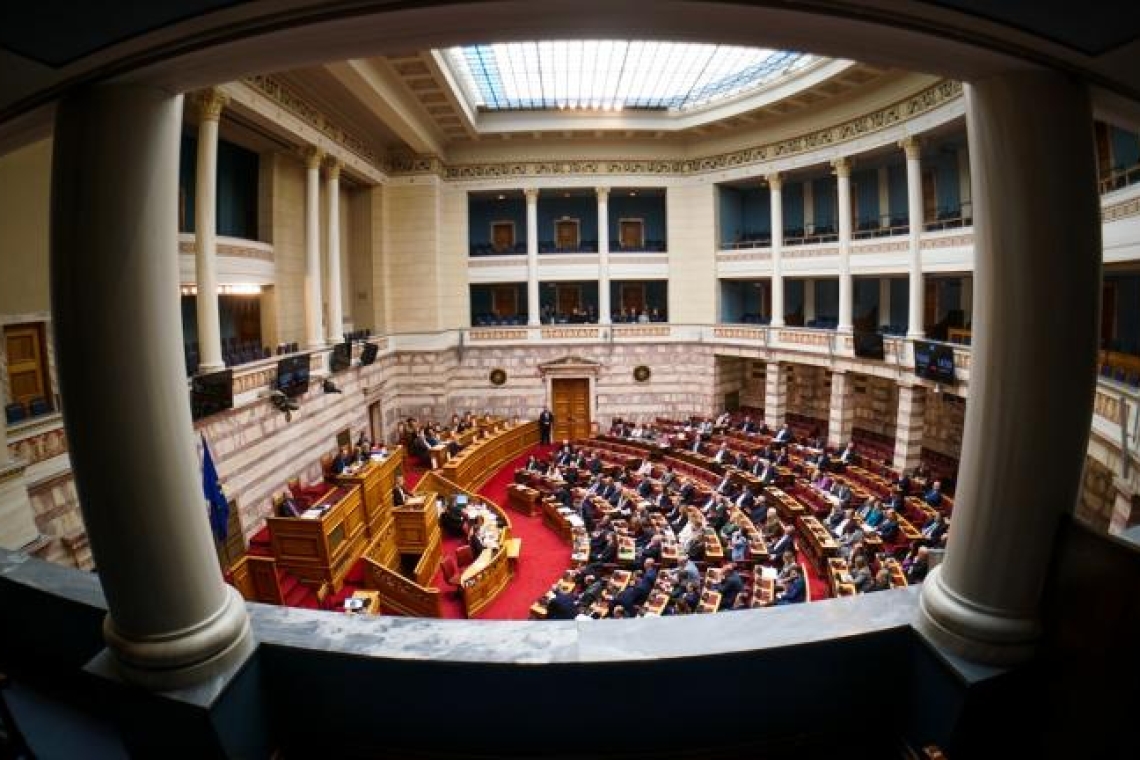 https://www.documentonews.gr/wp-content/uploads/2025/03/vouli-555-scaled.jpg
