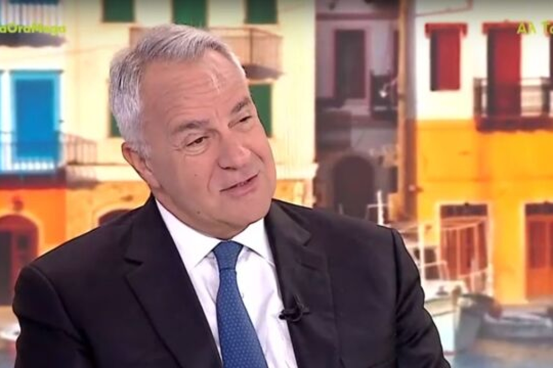 https://www.enikos.gr/wp-content/uploads/2023/11/voridis-makis-603x412.jpg