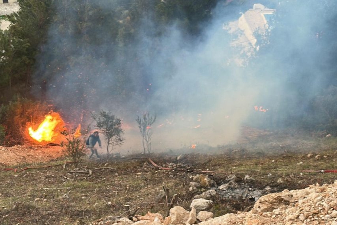Συναγερμός για φωτιά στη Λευκάδα και ενεργοποίηση 112