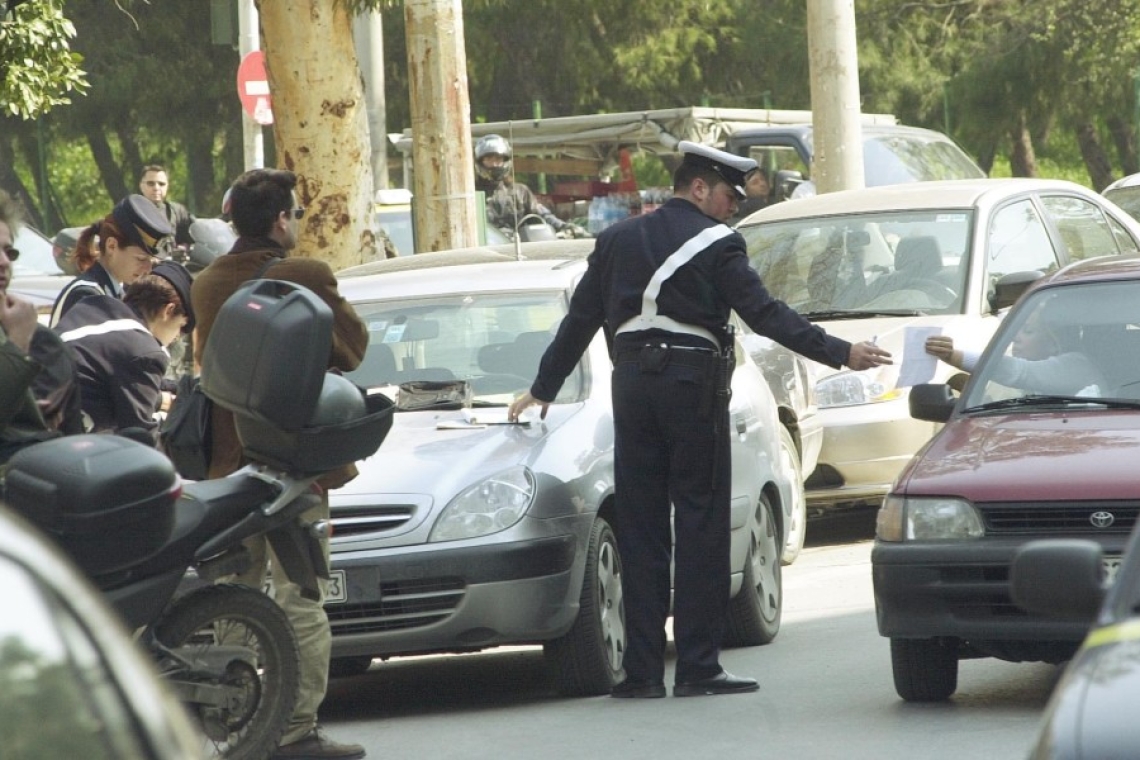16 συλλήψεις για οδήγηση χωρίς δίπλωμα στη Θεσσαλονίκη μέσα σε 24 ώρες