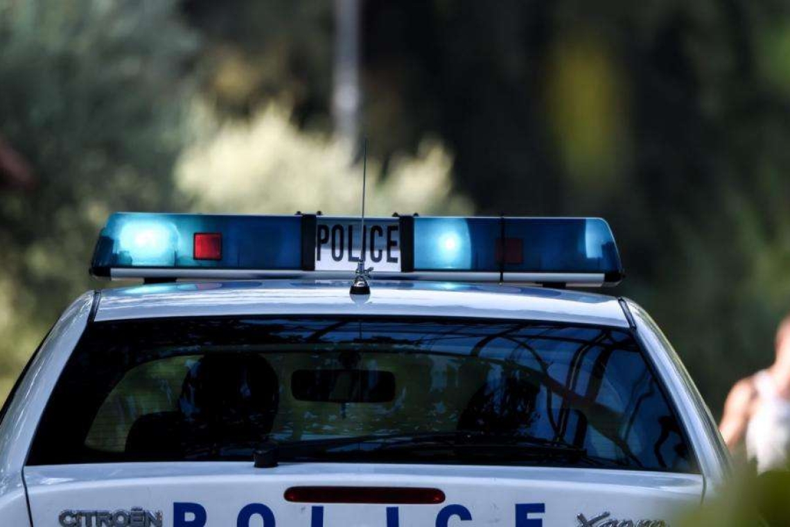Ηλικιωμένη στην Αμαλιάδα εκμεταλλεύτηκε το εγγόνι της για κλοπή φαρμακείου
