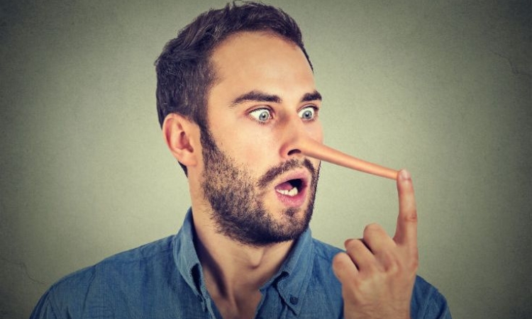 Λες πολλά ψέματα, τα ξεχνάς και γίνεσαι ρεζίλι;