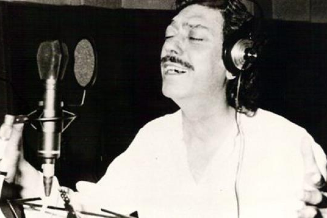 Η ζωή και οι αγάπες του Μανώλη Αγγελόπουλου