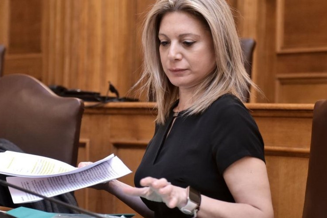 Τα ερωτήματα της Καρυστιανού για την πραγματογνωμοσύνη Δέδε στα Τέμπη