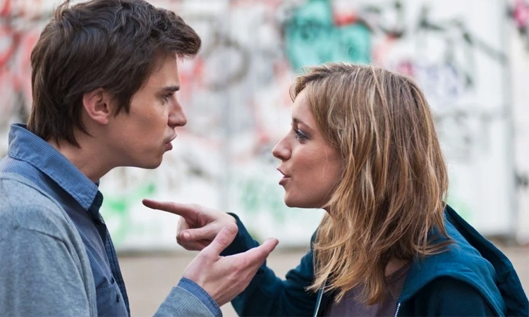 Τσακώνεσαι συνέχεια με τον σύντροφό σου; Δεν σε καταλαβαίνει ποτέ; Ιδού τι πρέπει να κάνεις