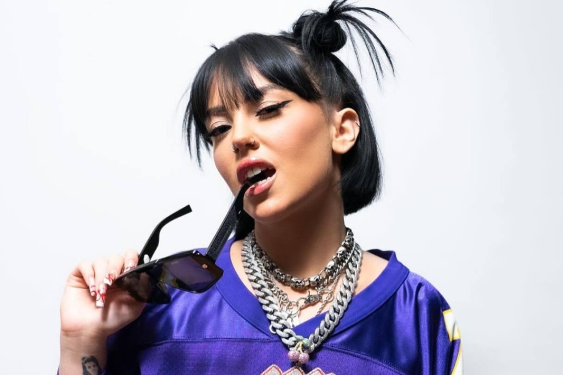 Η Marseaux και η εμπειρία της με τα υπερφαγικά επεισόδια