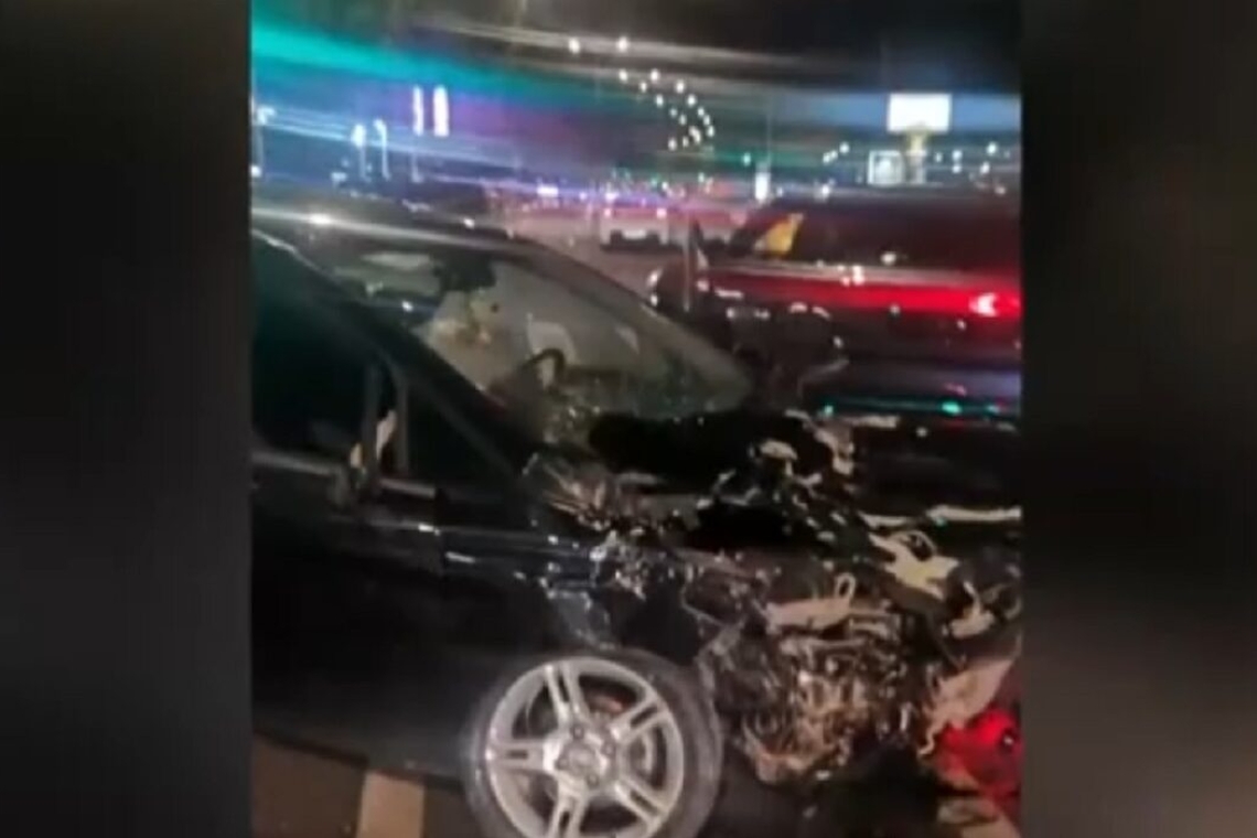 Καραμπόλα επτά οχημάτων στη Λεωφόρο Ποσειδώνος με έξι τραυματίες