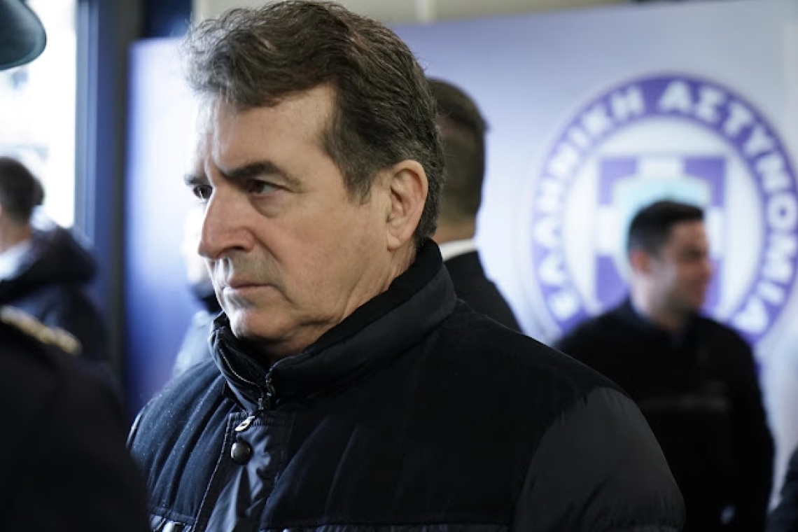 Απαγόρευση συναυλιών στα Εξάρχεια: Αντιδράσεις από την αντιπολίτευση