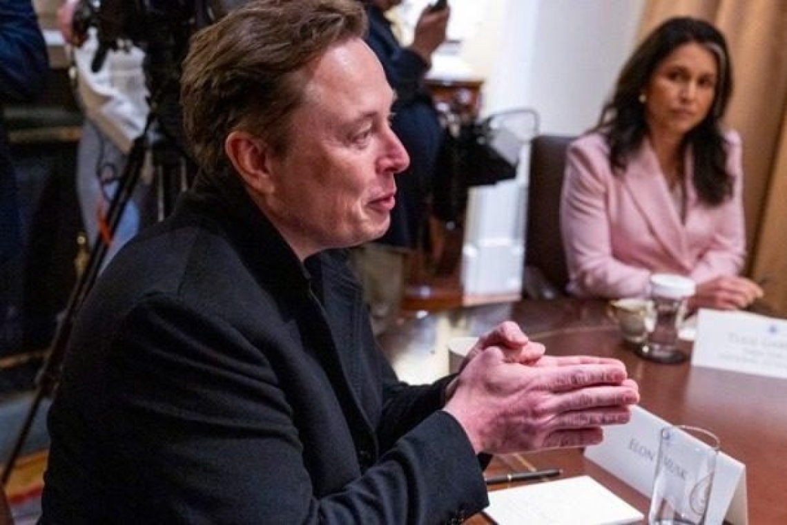 https://www.enikos.gr/wp-content/uploads/2025/04/MUSK-TRUMP-1.jpg