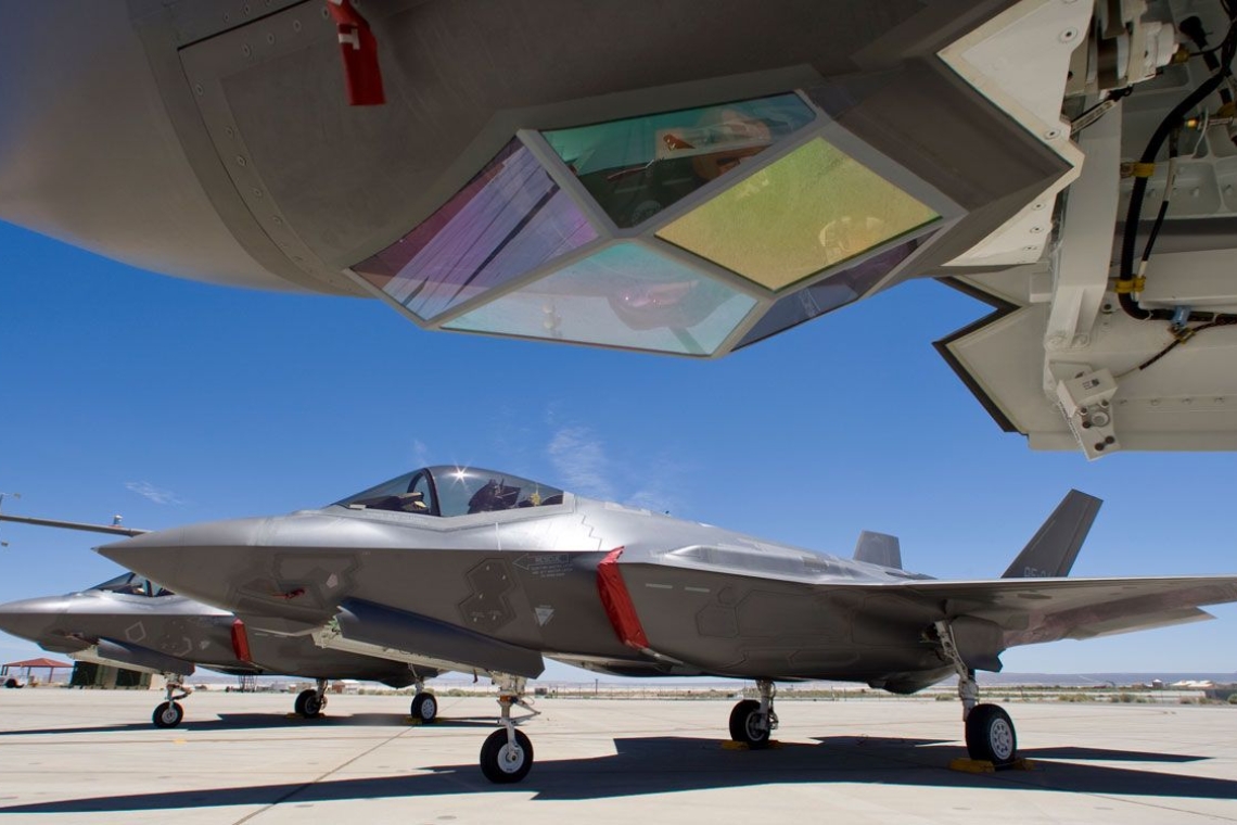 https://www.newsit.gr/wp-content/uploads/2025/04/F-35-REUTERS-1200x630.jpg