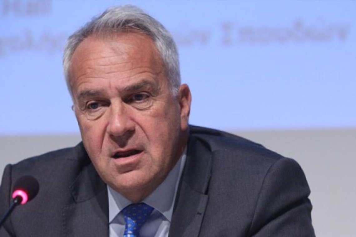 Αυστηρότερο νόμο για επιστροφές μεταναστών προτείνει ο Βορίδης