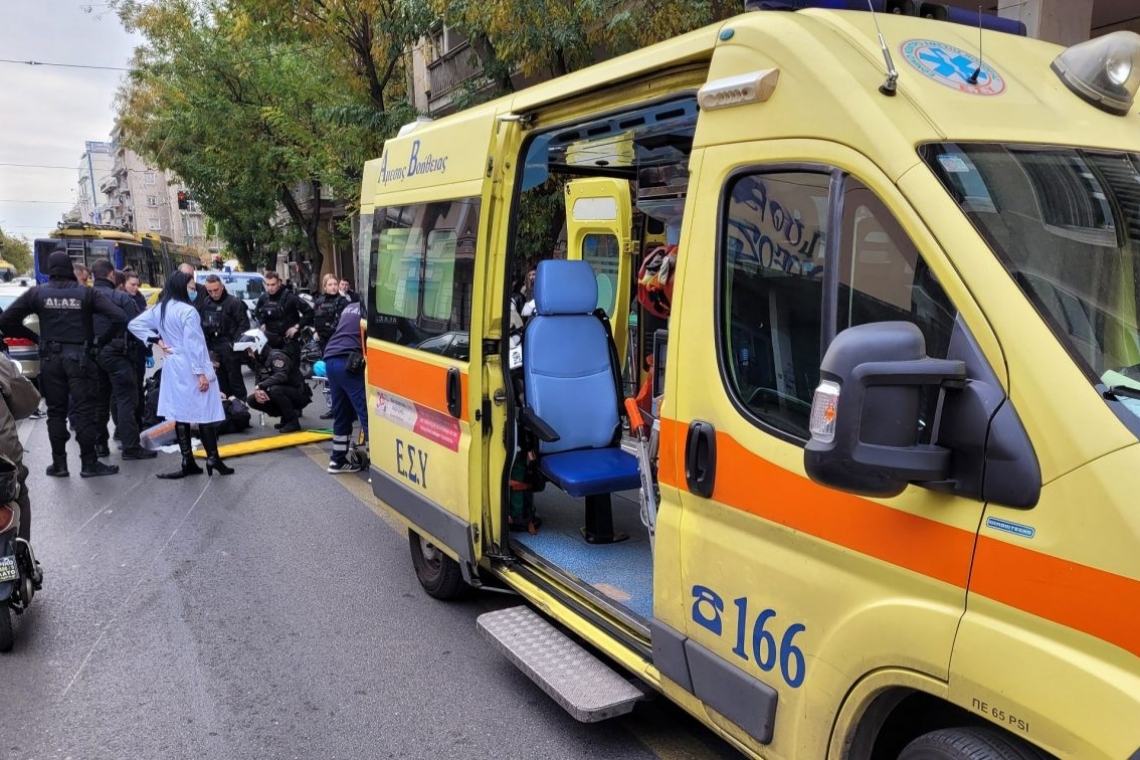 Σοβαρό τροχαίο δυστύχημα στα Μουδανιά με έναν τραυματία