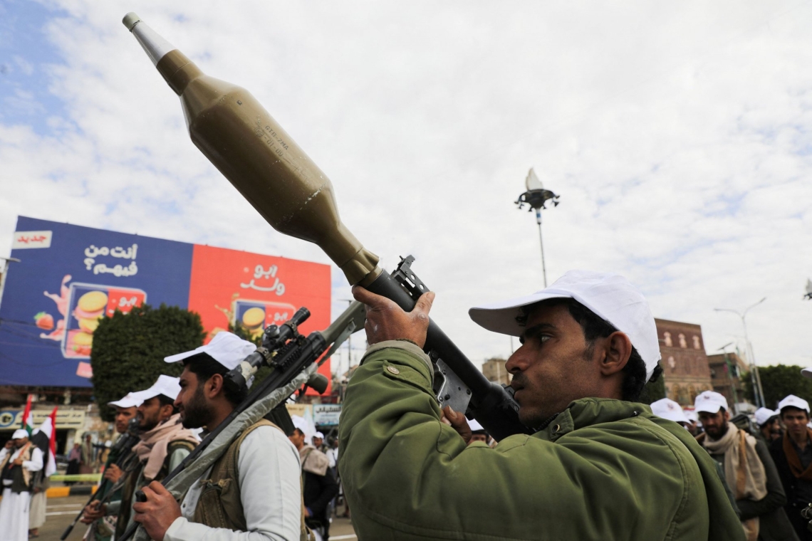 https://www.iefimerida.gr/sites/default/files/styles/medium_article_image/public/2024-01/houthis11.jpg?itok=yQxCToTk