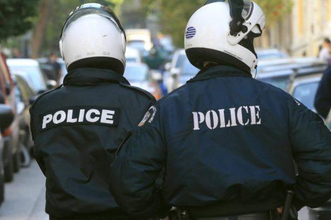 Αναστάτωση στο Γυμνάσιο Καρέα με συνεχείς απειλές για βόμβα