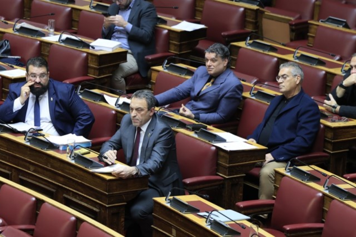 Απαλλαγή βουλευτών Σπαρτιατών για εκλογική εξαπάτηση