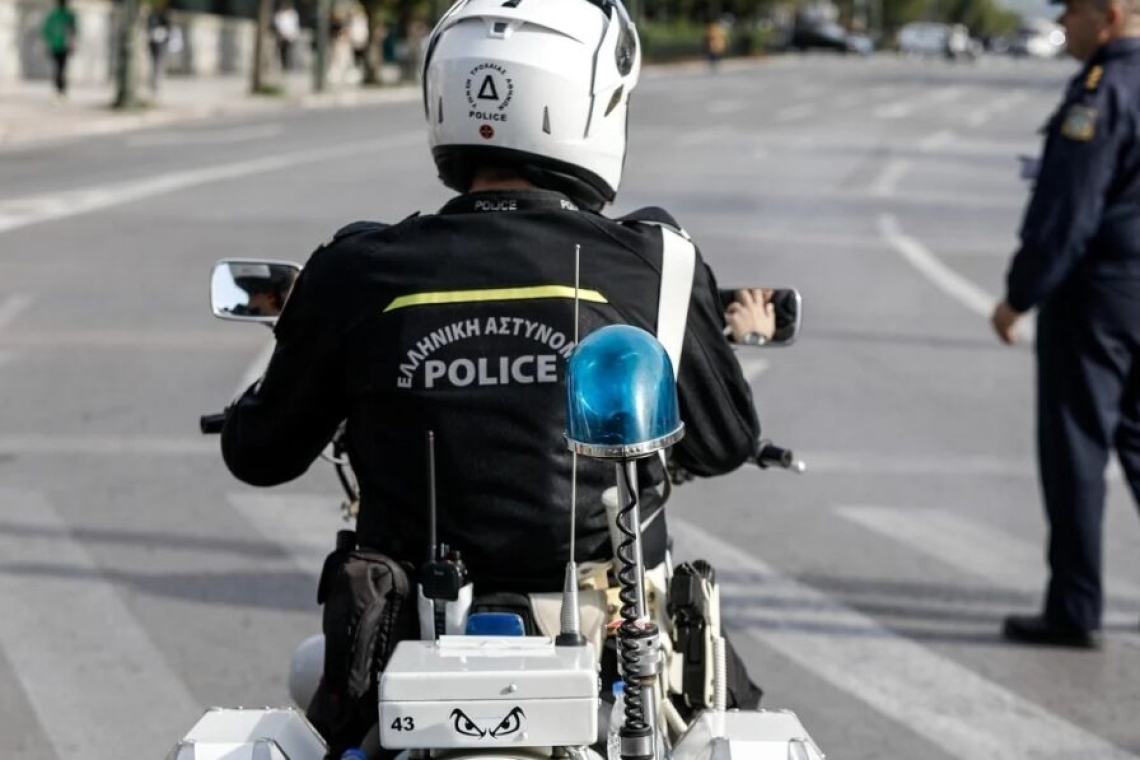 Εκτροπή κυκλοφορίας στο Ίλιον λόγω καθίζησης οδοστρώματος