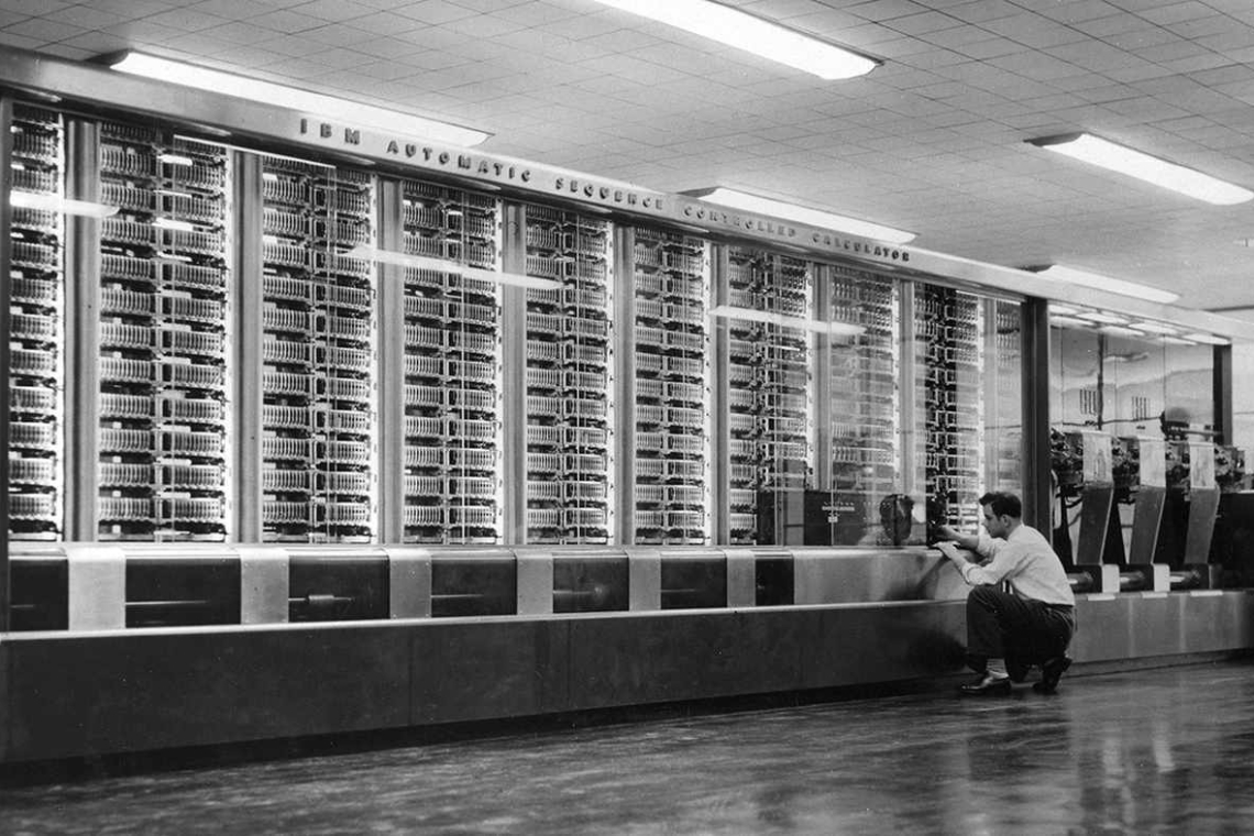 Η πρώτη ηλεκτρονική υπολογιστική μηχανή στον κόσμο — Το μοναδικό IBM Harvard Mark I