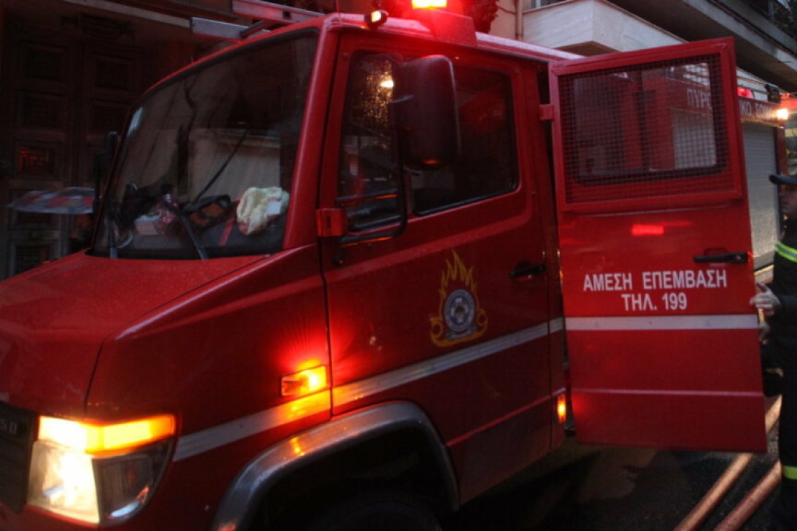 Συναγερμός για πυρκαγιά σε σούπερ μάρκετ στην Πιερία