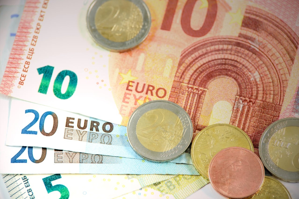 Απεντάσσονται 1.400 επενδύσεις από αναπτυξιακούς νόμους 2004-2011