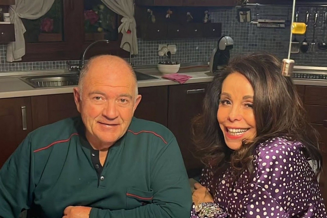 Βούλα Πατουλίδου: Θλίψη για την απώλεια του συζύγου της