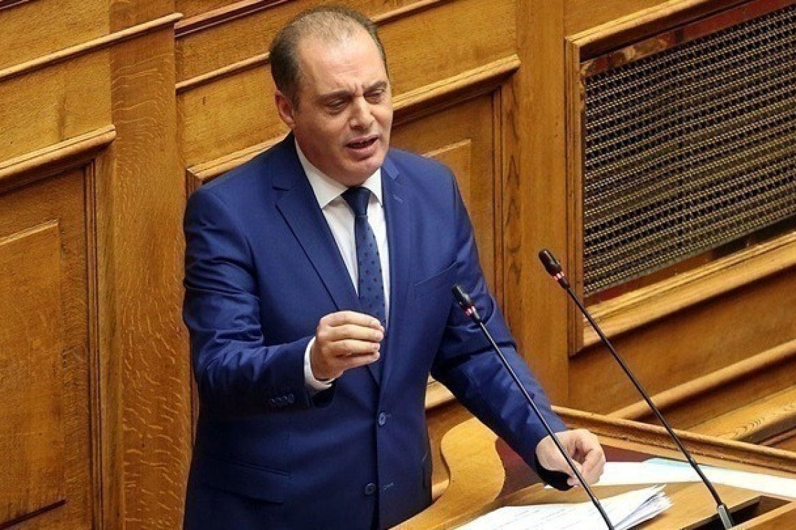 Προτεραιότητα στους Έλληνες: Το μήνυμα Βελόπουλου για την κοινωνία