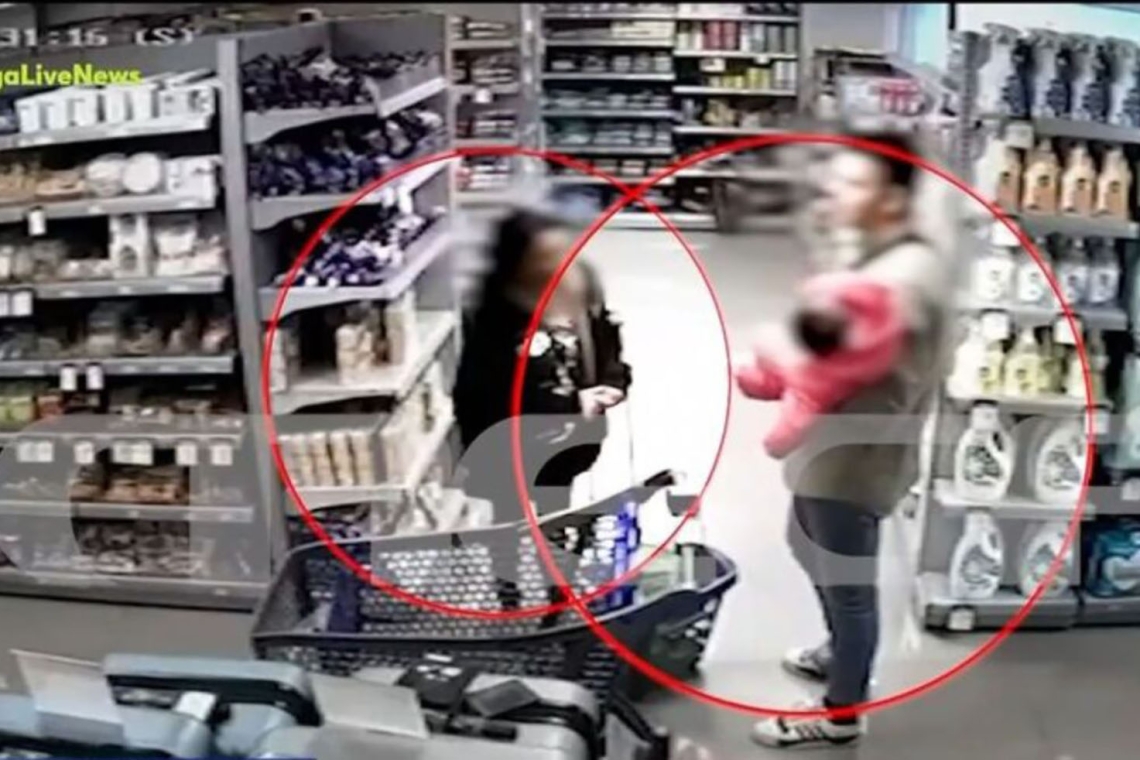Αρπαγή βρέφους στον Πειραιά: Το μυστήριο του καροτσιού στην Ακρόπολη