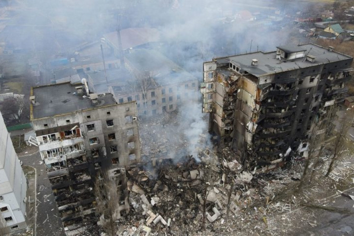 Σφοδροί βομβαρδισμοί στην Ουκρανία: Επίθεση με 600 drones και πυραύλους