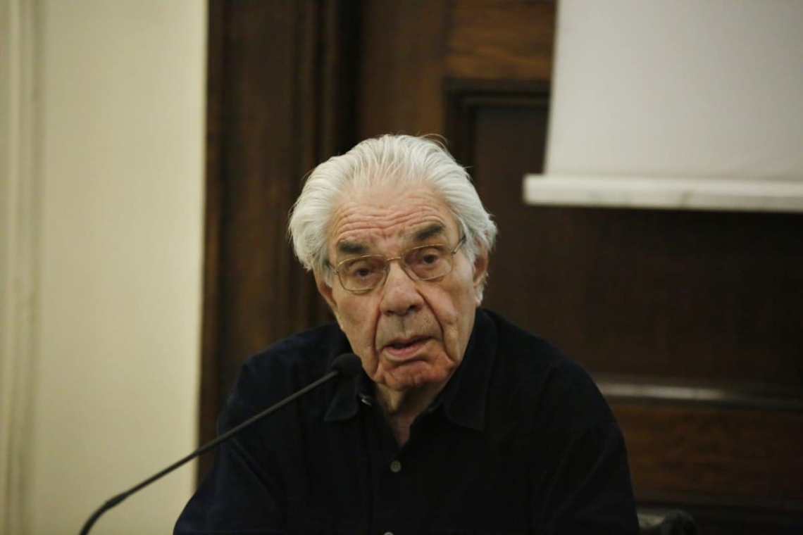 Θρήνος για την απώλεια του συνταγματολόγου Γιώργου Κασιμάτη που έφυγε στα 93 του χρόνια