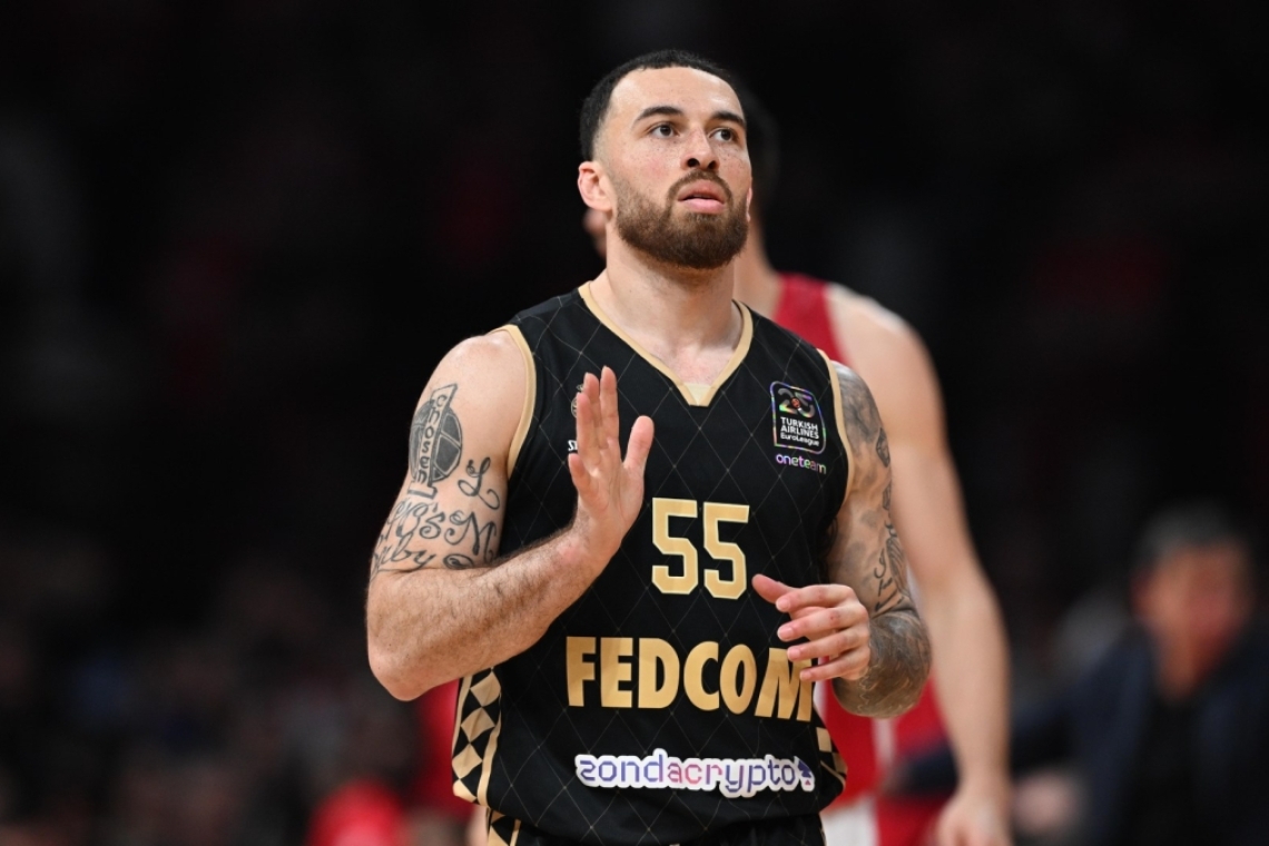 Όταν ο Τζέιμς αποφάσισε να αποχωρήσει από την Μονακό