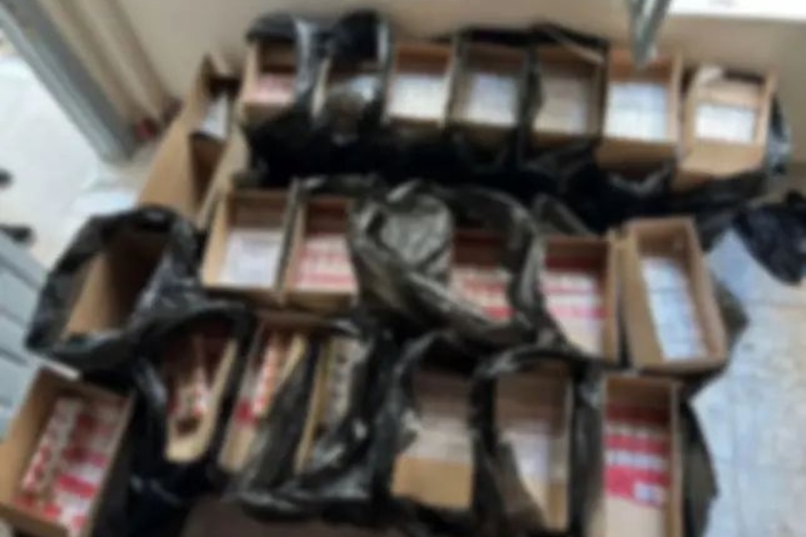 Σύλληψη 27χρονου για διακίνηση λαθραίων καπνικών στον Πειραιά