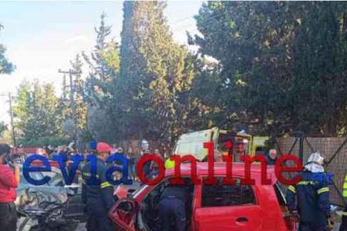 Τροχαίο στην Εύβοια: Σοβαρός τραυματισμός 40χρονης σε σύγκρουση αυτοκινήτων