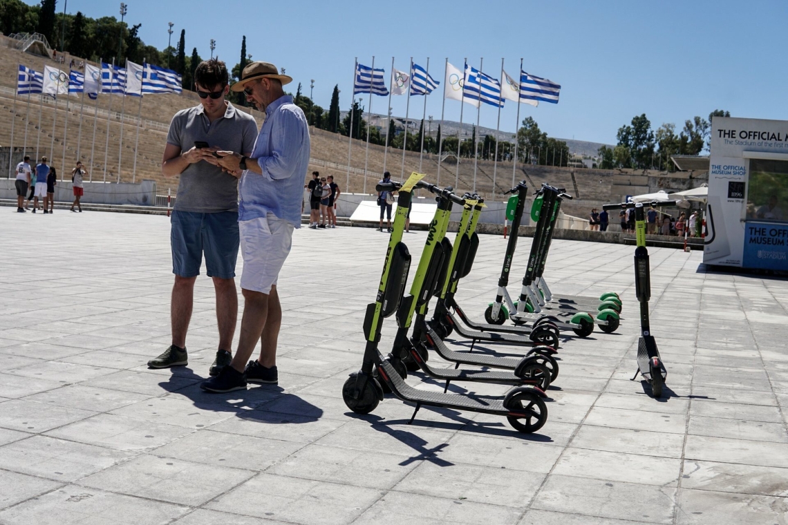 Μικροκινητικότητα: Πώς αλλάζει η Αθήνα — Κανόνες, προβλήματα και προοπτικές