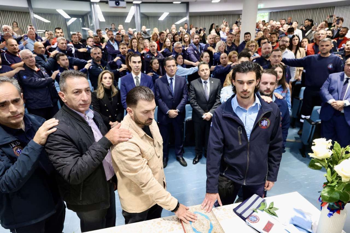 Ενίσχυση του ΕΚΑΒ με 158 νέους διασώστες