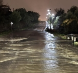 Πλημμύρες και προβλήματα στους δρόμους του Αγρινίου από καταιγίδα