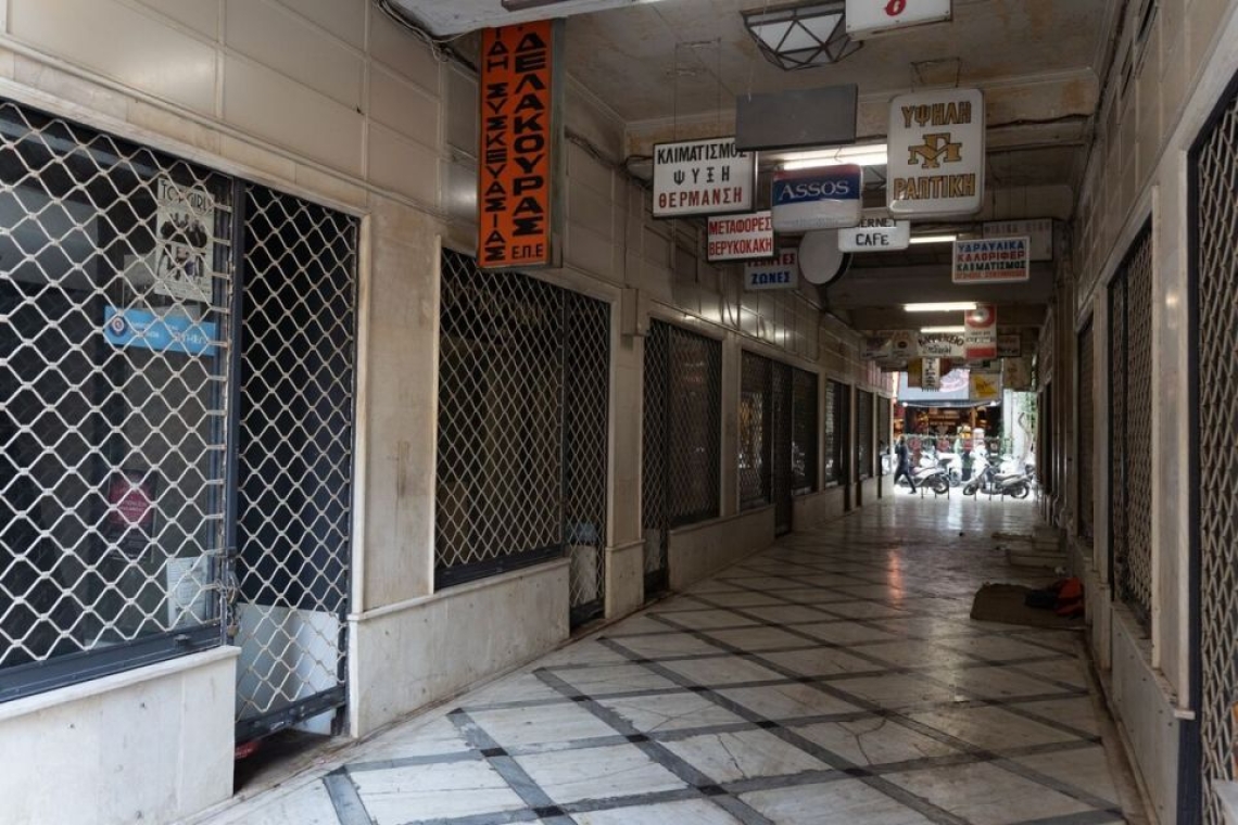 Στοά Ηλεκτρονικών: Η μικρή αίθουσα που έγινε θρύλος στη γειτονιά