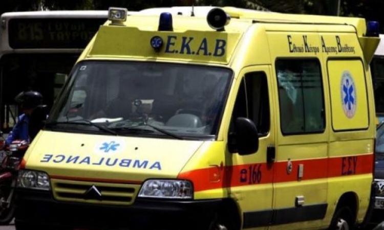 Τροχαίο στην Πάτρα: Αυτοκίνητο συγκρούστηκε με φορτηγό, τραυματίστηκε έγκυος