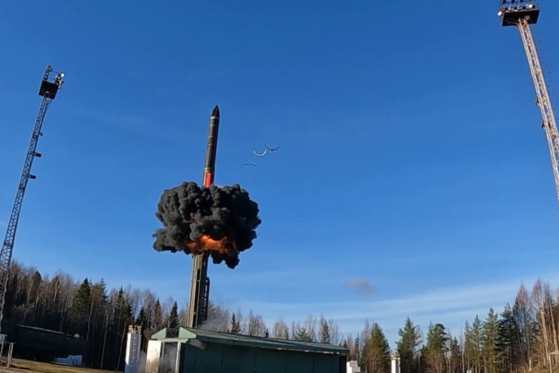 https://www.newsit.gr/wp-content/uploads/2026/01/oreshnik-missile-1200x630.jpg