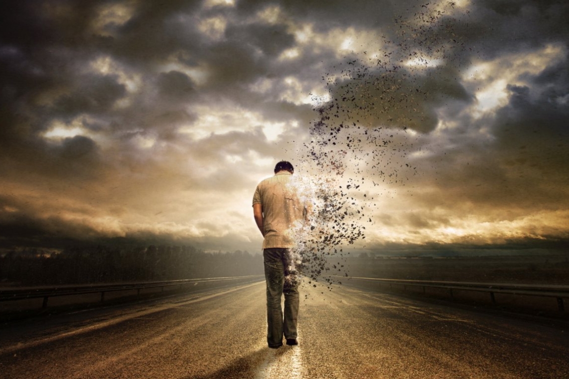 Οι άνθρωποι που έφυγαν χωρίς να φύγουν πραγματικά