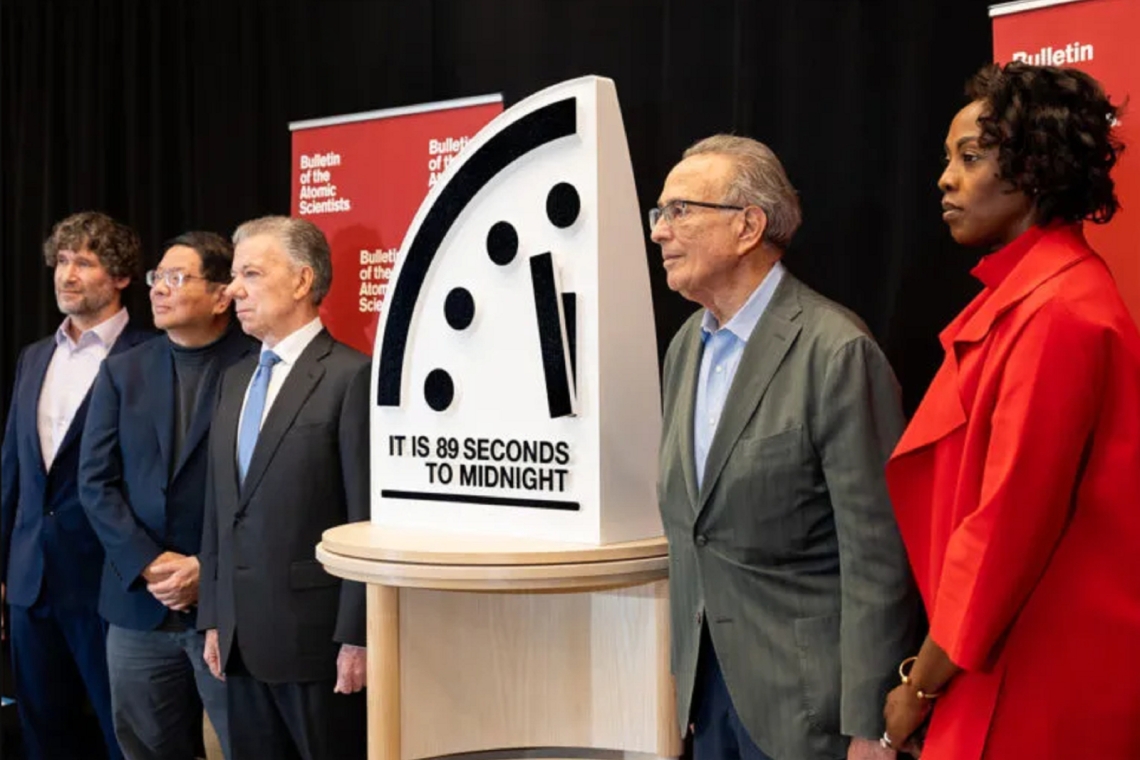 https://www.enikos.gr/wp-content/uploads/2026/01/Doomsday-clock.jpg