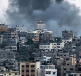 Παλαιστίνιοι συγκεντρώνονται στο πέρασμα της Ράφα για ειρηνικές διαμαρτυρίες