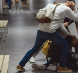 Επίθεση ανηλίκων στην Κρήτη: 16χρονος στο νοσοκομείο