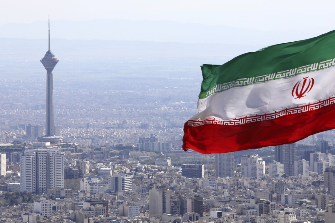 https://www.in.gr/wp-content/uploads/2026/02/usa-iran-2-1200x800-1-620x350.jpg