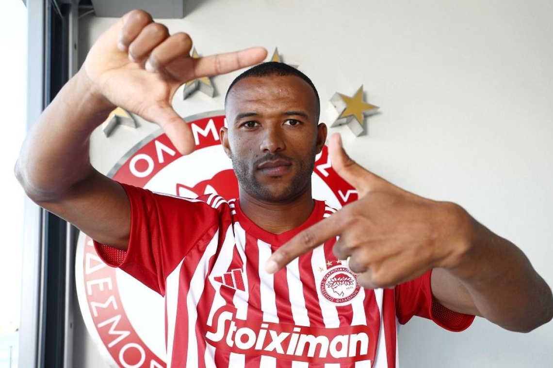 Ολυμπιακός: Ποιος θα βγει μπροστά τώρα που καίει η μπάλα;