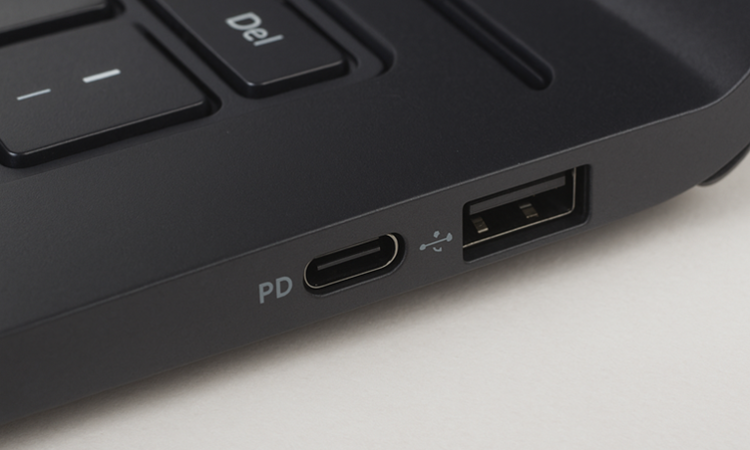 Πώς να απενεργοποιήσετε τις θύρες USB στα Windows 11 & 10