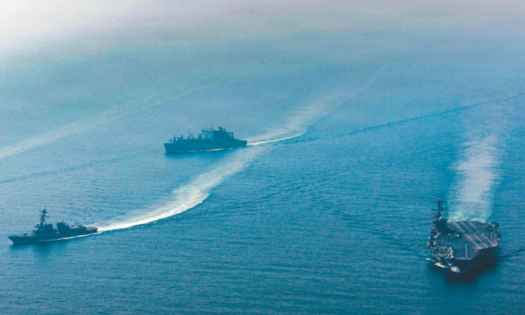 Κατάσχεση δύο πλοίων από τους Φρουρούς Επανάστασης